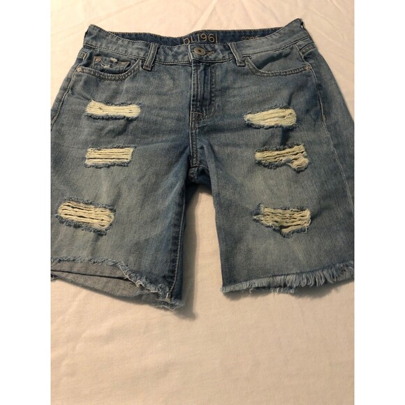 DL1961 Women's Shorts Corie Slouchy Boyfriend Distressed Destroyed Size 25 - Picture 1 of 8